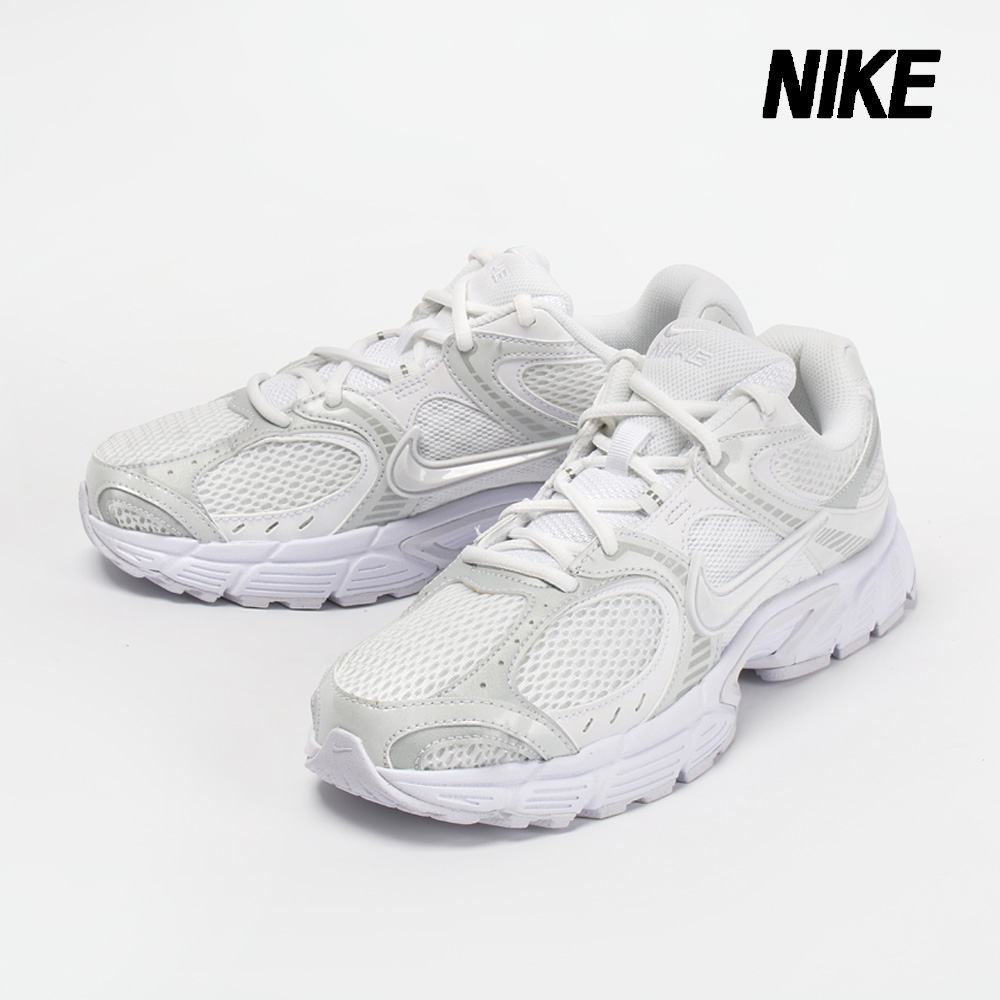 나이키 운동화 V5 RNR 남성 런닝화 화이트 메탈릭 실버 HJ5228-101