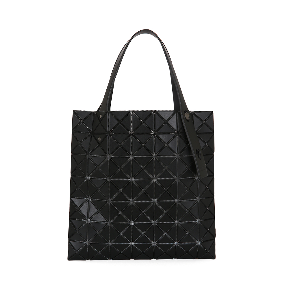 [국내/당일]BB58AG507 16 이세이미야케 바오바오 프리즘 매트 블랙 토트백