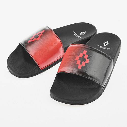 마르셀로불론 CMIA027 BLURRED 슬리퍼(블랙+레드) CMIA027R19849036 1020