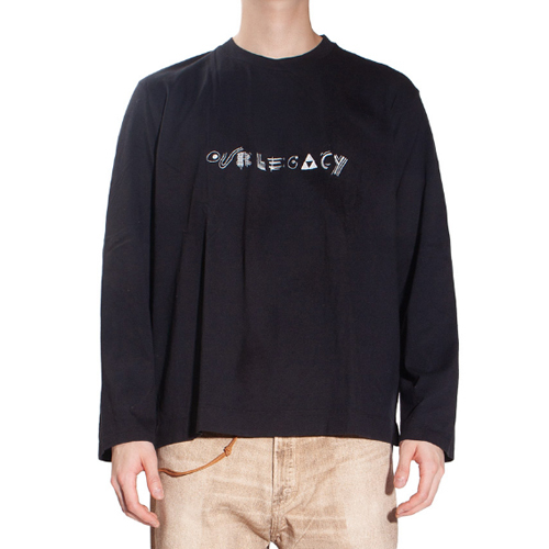 아워레가시 앱스트랙트 로고 박스 긴팔티셔츠 M4226CLB M4226CLW