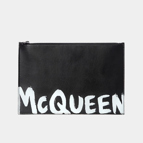 당일배송알렉산더맥퀸 공용 로고 페인팅 클러치 블랙 560472 1NT0B 1070