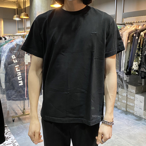 [초특가][논현 더팩토리](당일) 어콜드월 에센셜 자수 로고 반팔티 (ACWMTS029 BLACK)