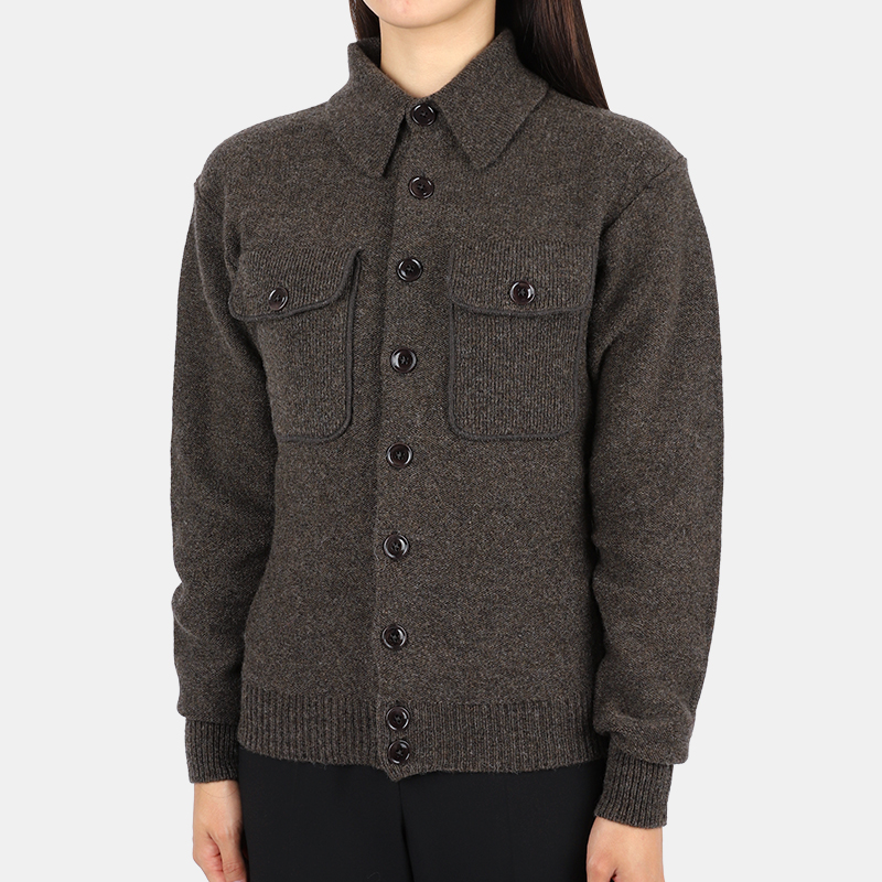 디몬트 22 F/W 르메르 여성 카라넥 투포켓 니트 가디건(브라운) KN685 LK107 BR483