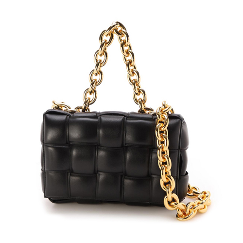 보테가 베네타 카세트 숄더백 블랙 631421 VBWZ0