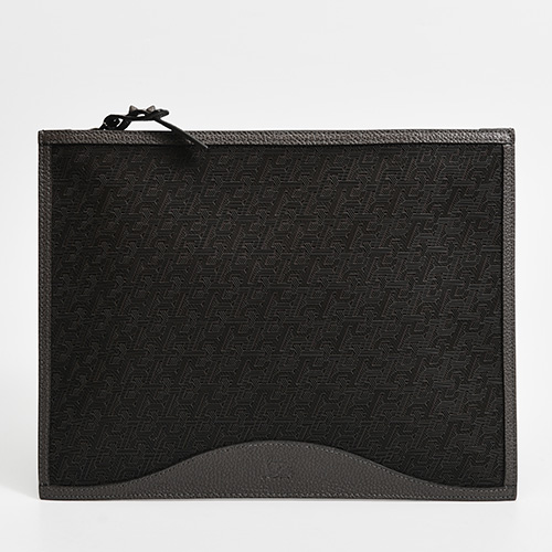 크리스찬루부탱 3215101 피푸치 테크노 클러치백(블랙) 3215101 E438