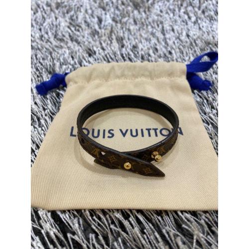 [당일발송]루이비통 WoW 모노그램 팔찌 M6575
